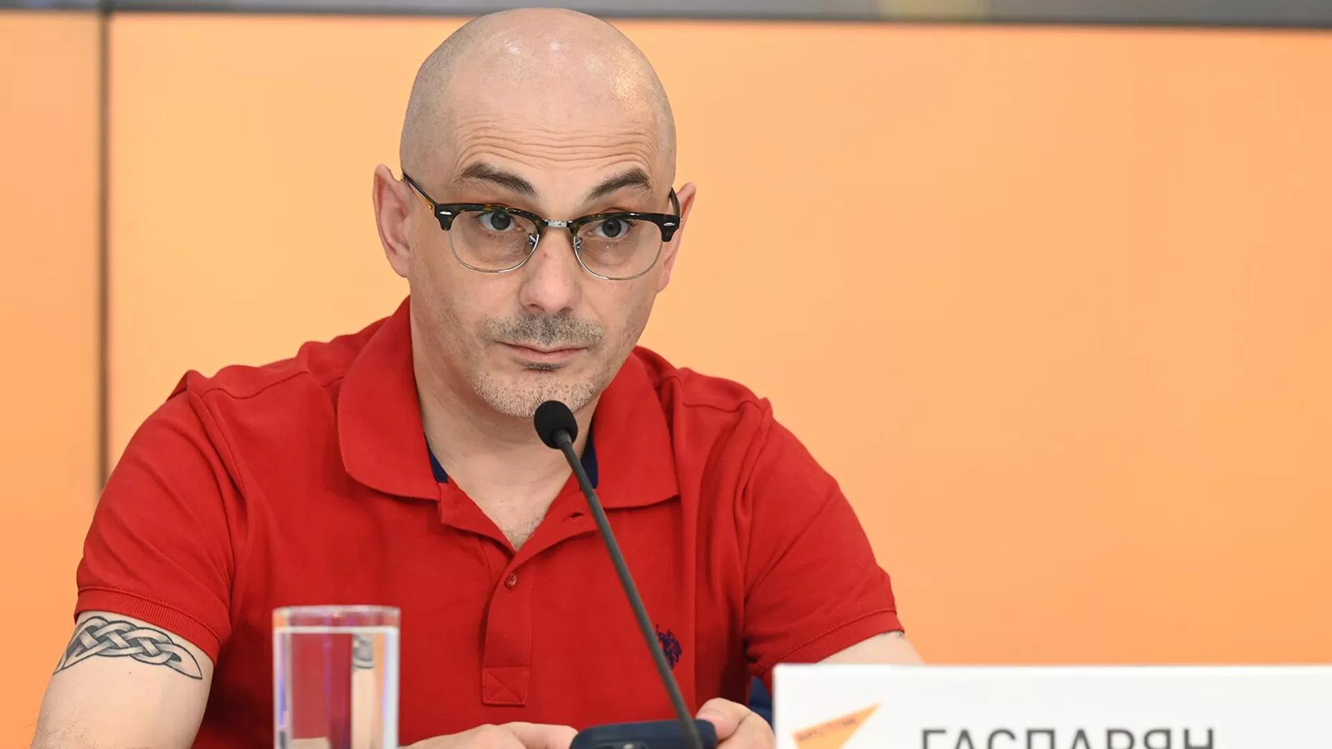 Армен Гаспарян: «Решать проблему вейпов нужно хотя бы с&nbsp;регионального уровня» – фото