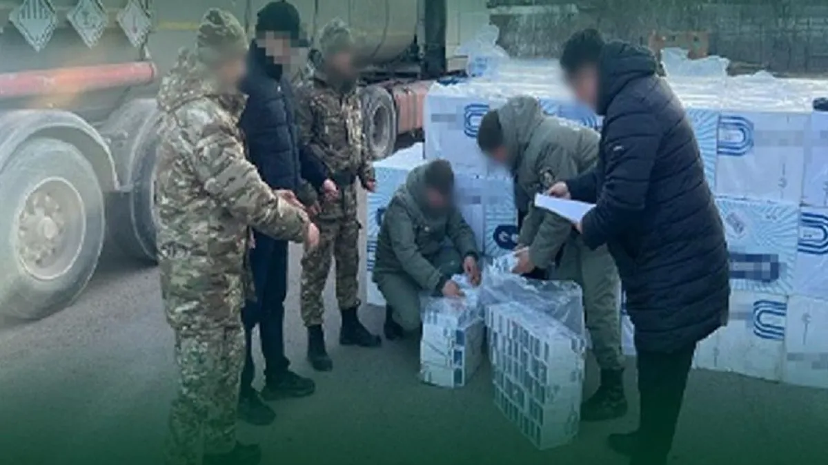 Казахстан:: 150 тысяч пачек сигарет пытались ввезти в&nbsp;цистерне – фото