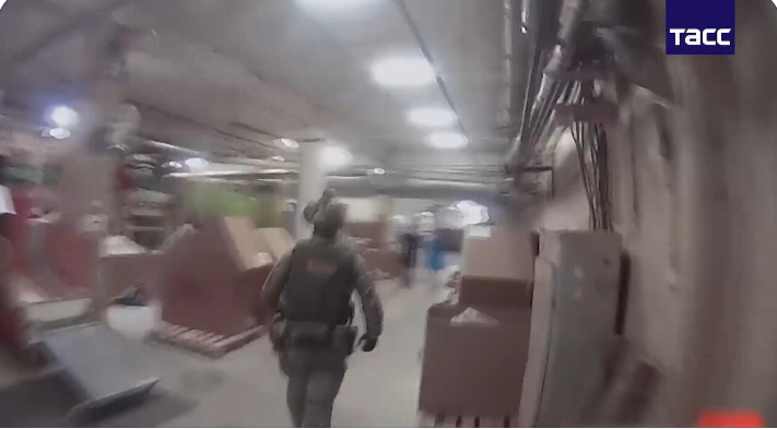 Тверская область: 9 человек, 430 тысяч сигарет и 45 тысяч бутылок – фото