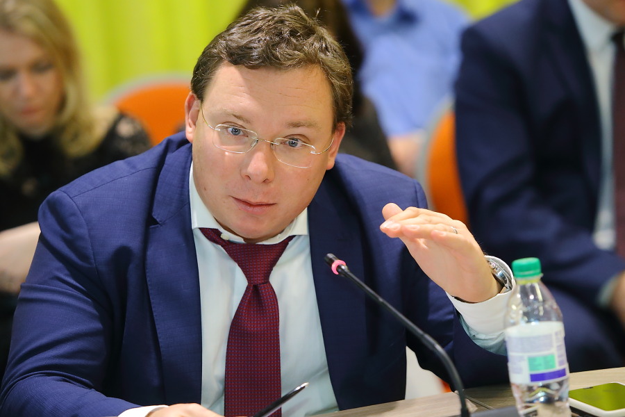 Олег Бондаренко: «Поколенческий запрет на&nbsp;продажу сигарет и&nbsp;вейпов – прямое нарушение прав человека» – фото