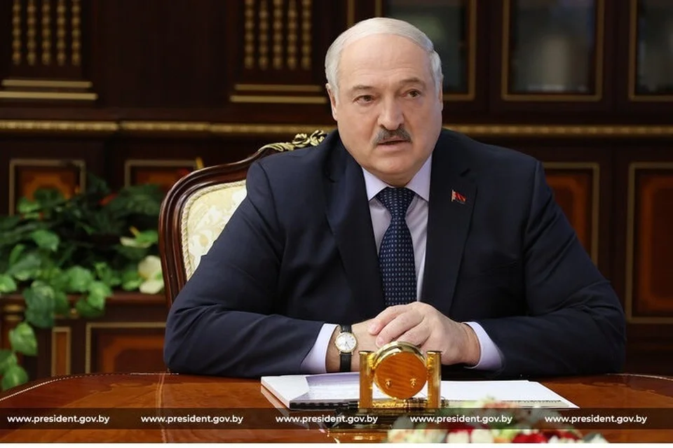 Беларусь: Президент поручил взять на контроль рынки оборота табачных изделий и спиртосодержащей продукции – фото