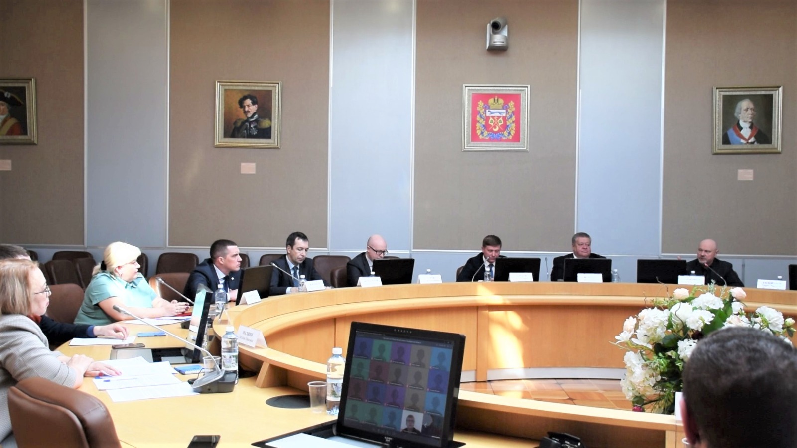 В Оренбуржье обсудили инициативы и механизмы контроля за оборотом нелегальной продукции – фото