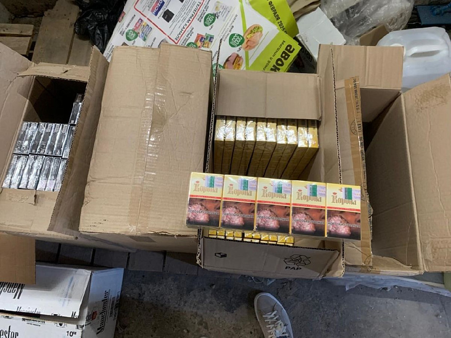 Владимирская область: «Винстон», «Мальборо», «LD», «Корона» - в&nbsp;гараже – фото