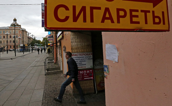 В столице и области существенно вырос нелегальный оборот табака. Более трех миллионов пачек контрафактных сигарет изъяли в Москве – фото
