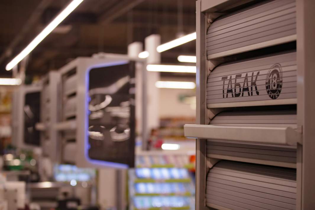 Правительство России: «Уголовка» за торговлю без лицензии – фото