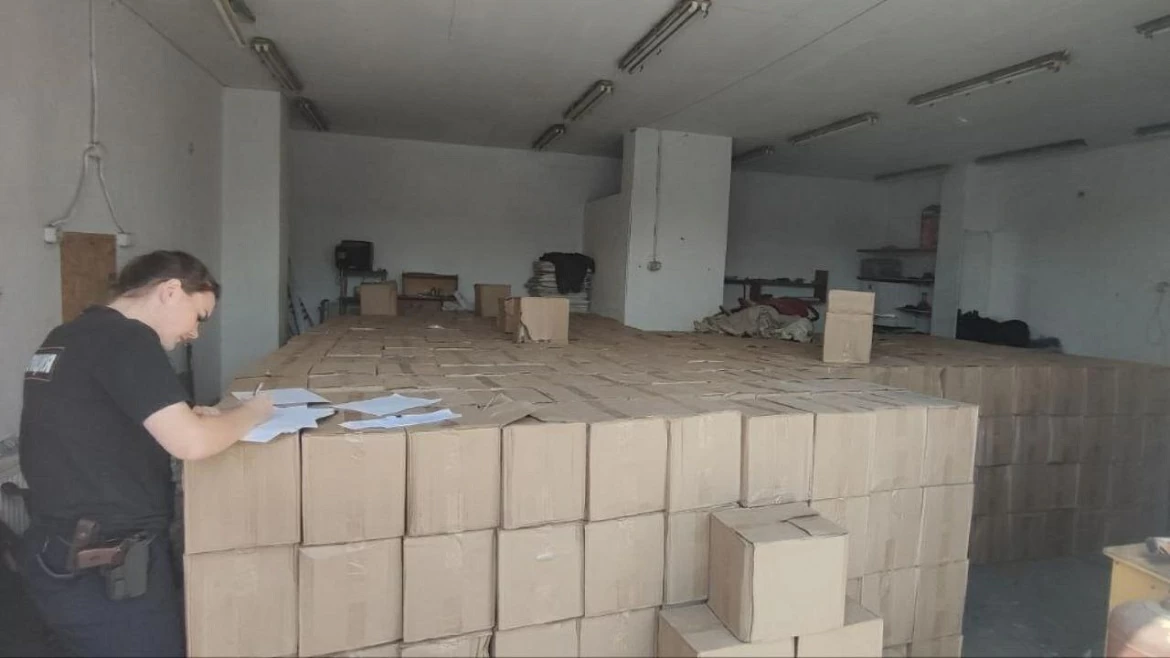 ЛНР: Полиция сорвала «банкет» и ищет его участников – фото