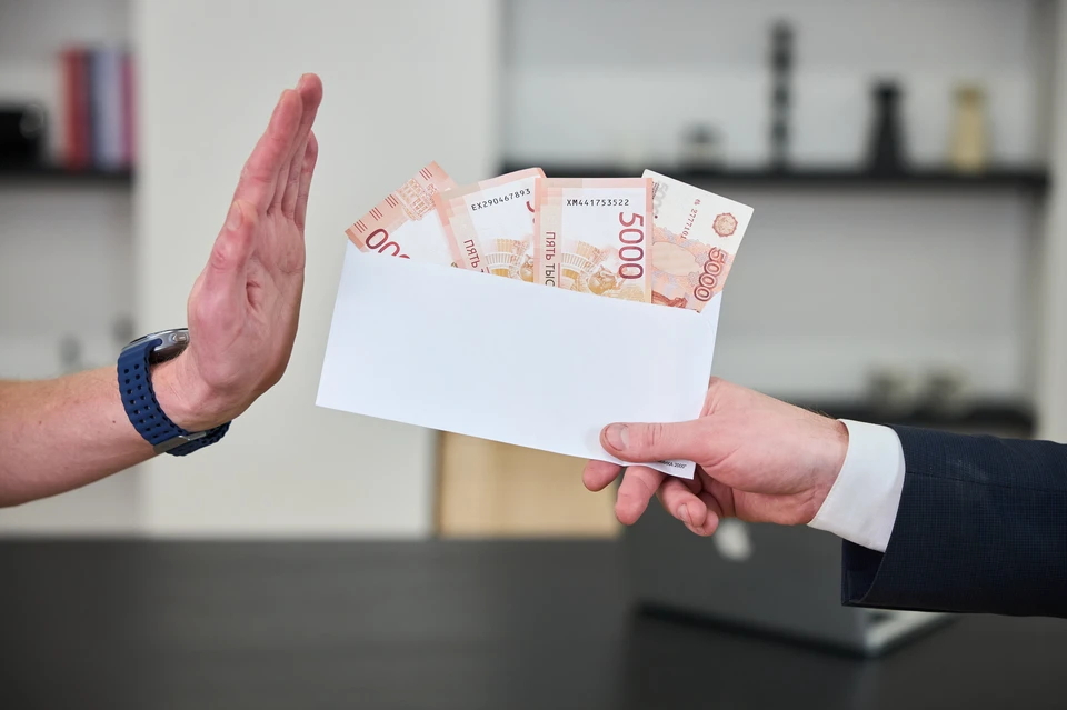 Иркутская область: Взяткодатель заплатит 1 млн руб штрафа – фото