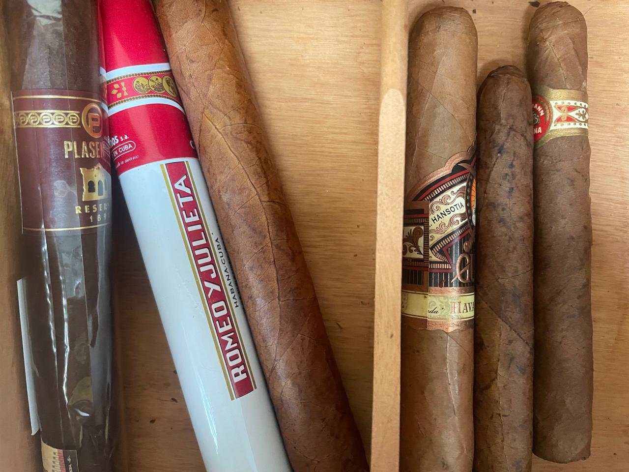 Москва: Подарочные сигары на&nbsp;2,2 млн руб остались на&nbsp;таможне – фото