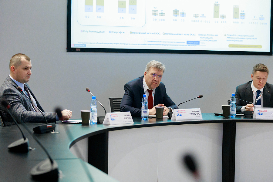 Артем Кирьянов: «Жесткая запретительная политика приводит к полному уходу в тень тех продуктов, которые запрещаются» – фото