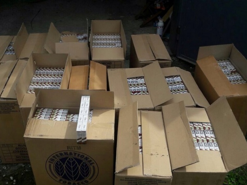 Жителя Брянска задержали с грузом контрабандных сигарет на сумму 1,3 млн рублей – фото