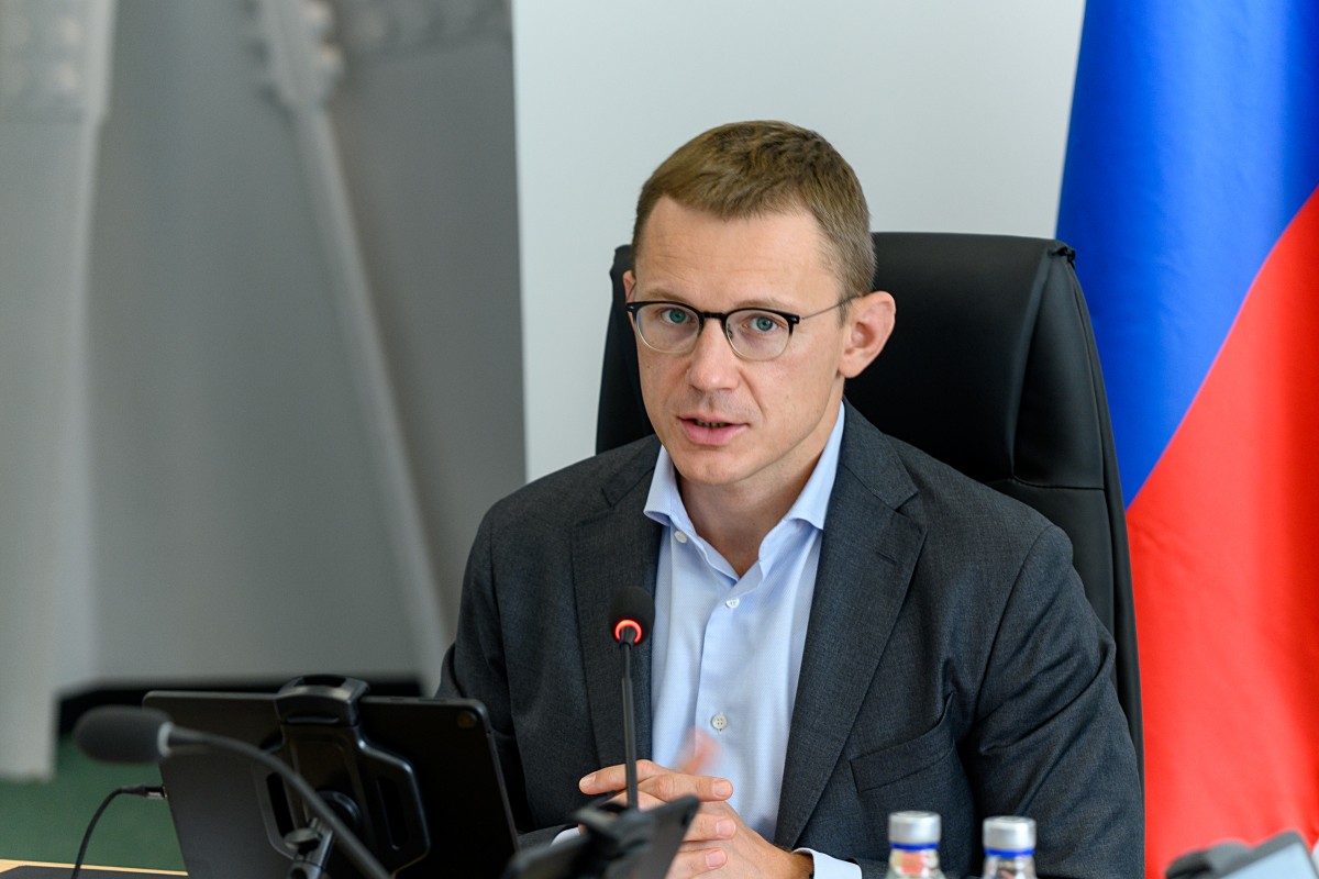 Алексей Сазанов о параметрах лицензий на табачную торговлю – фото