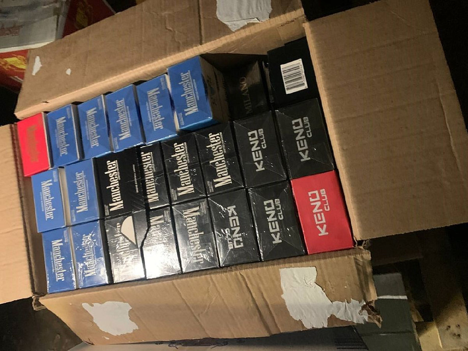 Владимирская область: Контрафакт в багажнике «Калины» – фото