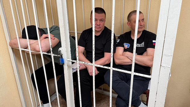 Новосибирск: Прокурор требует 16 лет за «крышевание» – фото