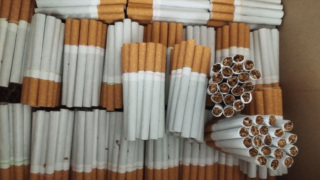 Приднестровье: 1,4 тыс сигарет россыпью изъяли на Дубоссарском мосту – фото