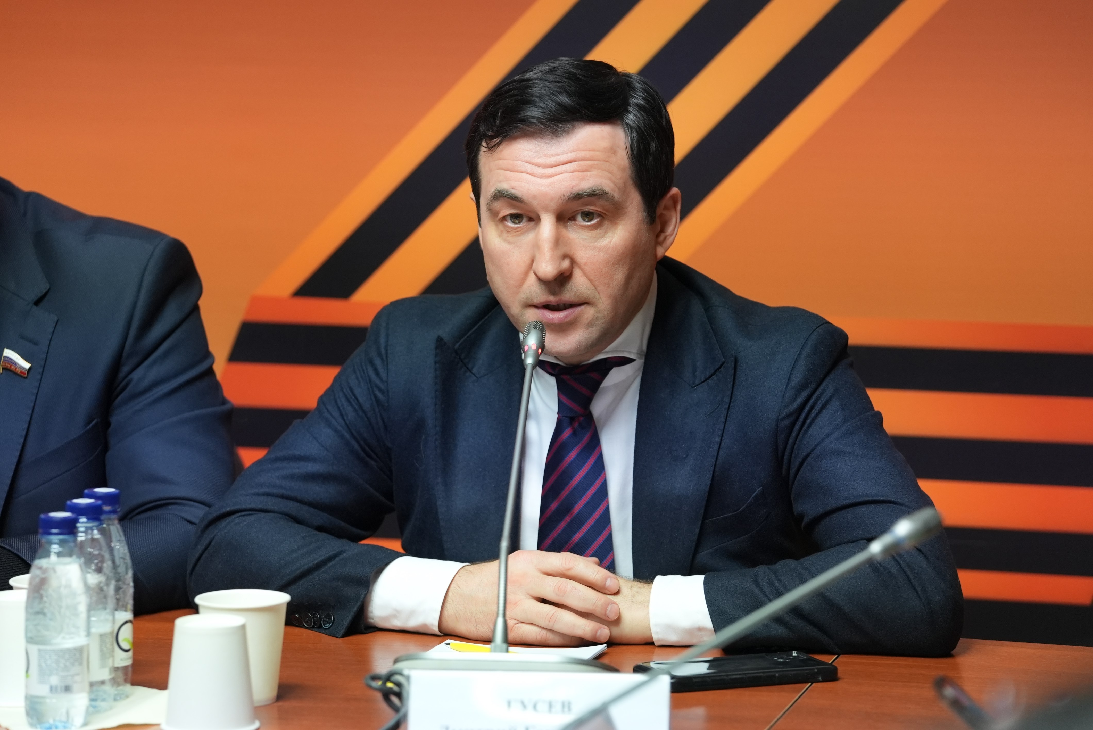 Дмитрий Гусев: «Если регион видит, что рынок вышел из-под контроля, он должен получить инструмент для защиты жителей» – фото